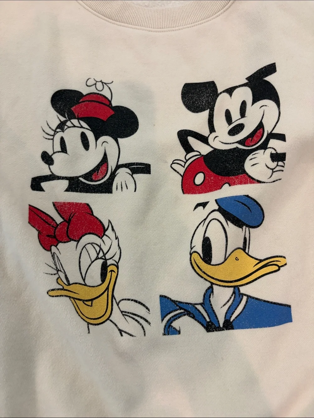 GAP cream crewneck